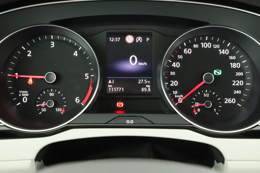Volkswagen Passat, 2022