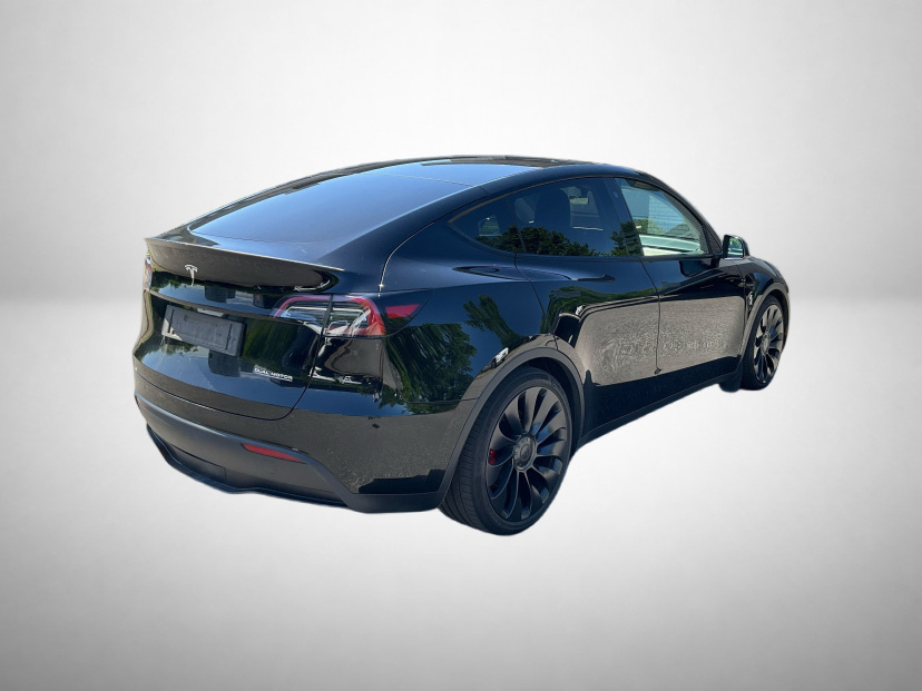 Tesla Model Y, 2023