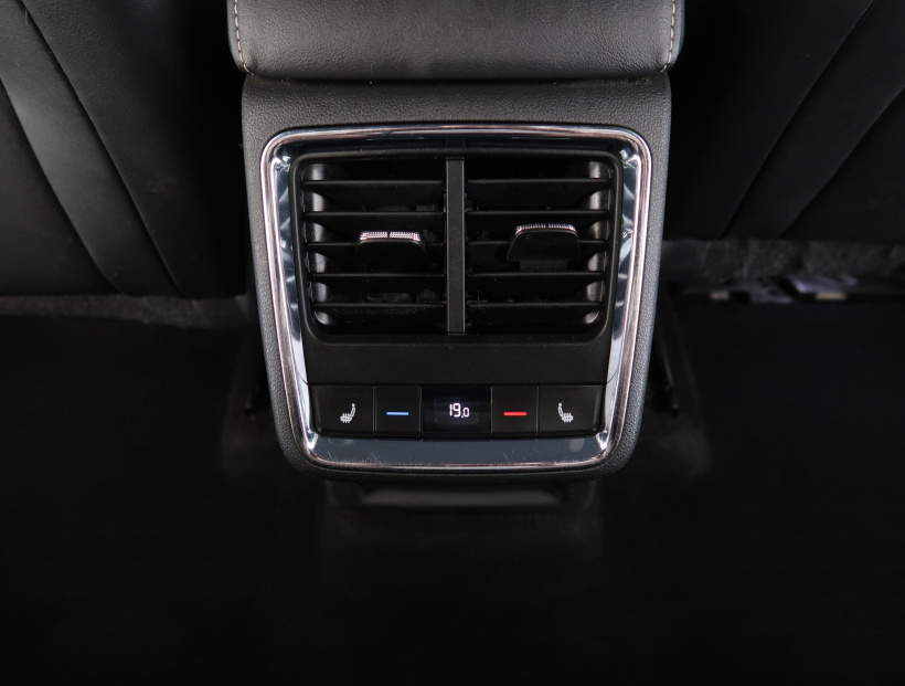 Škoda Enyaq, 2021