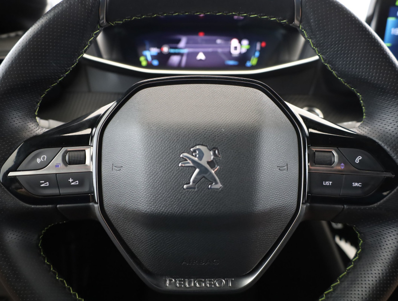 Peugeot e-208, 2021