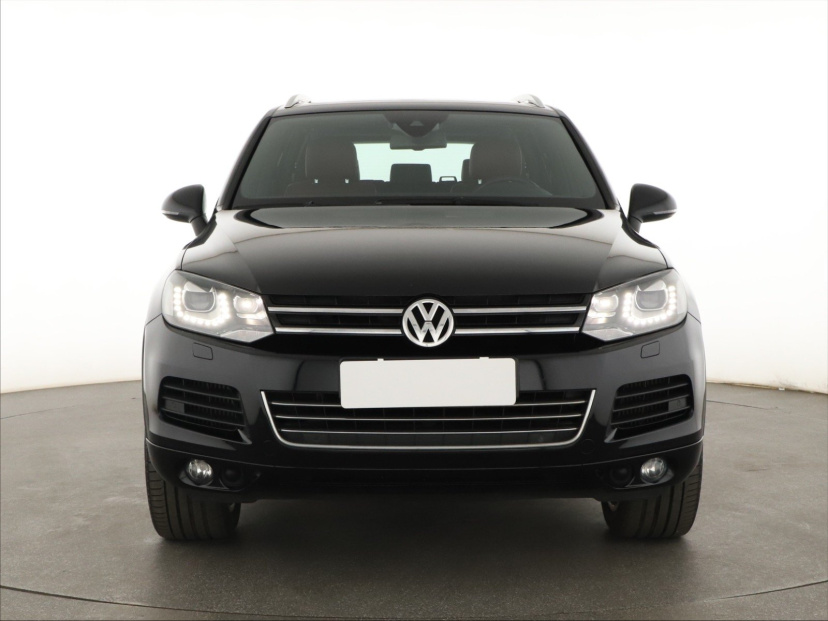 Volkswagen Touareg, 2012