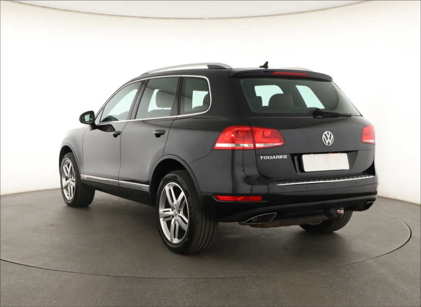 Volkswagen Touareg, 2012