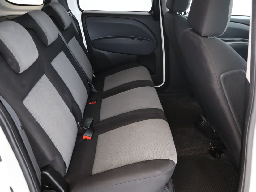 Fiat Doblo, 2011