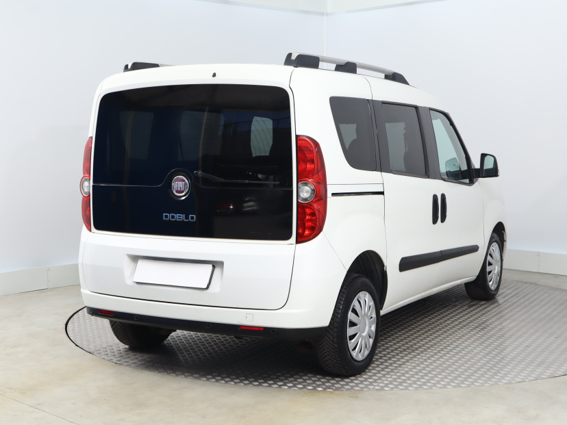 Fiat Doblo, 2011