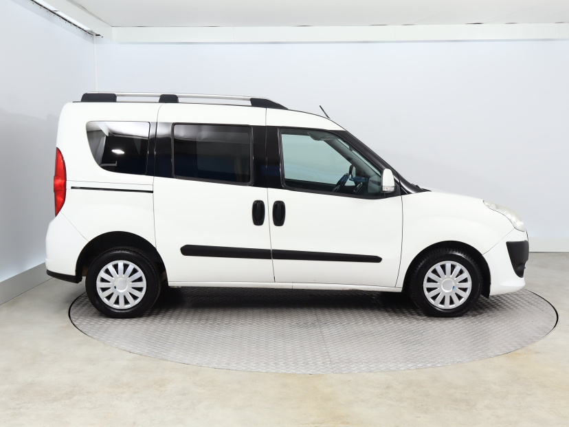 Fiat Doblo, 2011