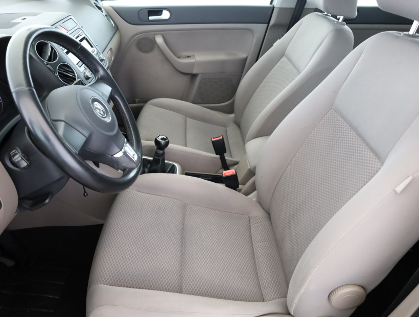 Volkswagen Golf Plus, 2011