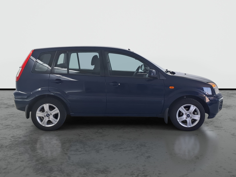 Ford Fusion, 2010