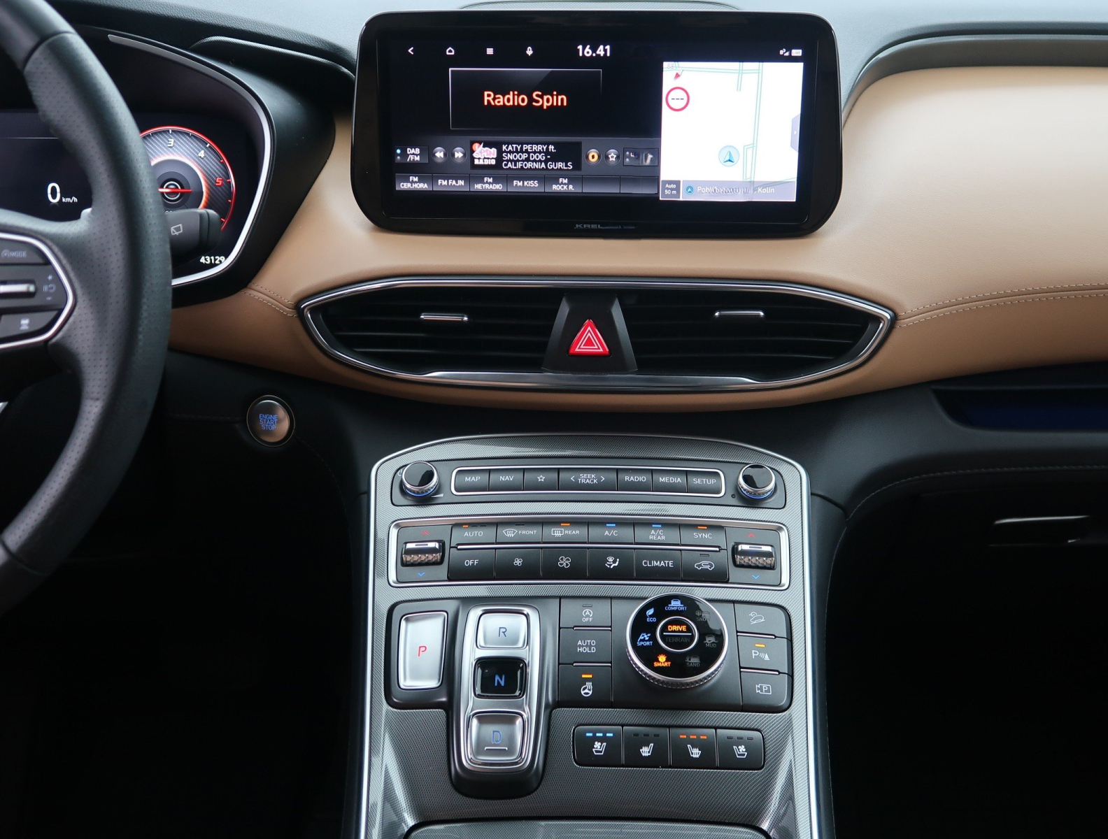 Hyundai Santa Fe - 2022