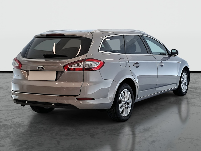 Ford Mondeo, 2013