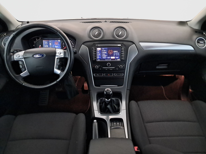 Ford Mondeo, 2013