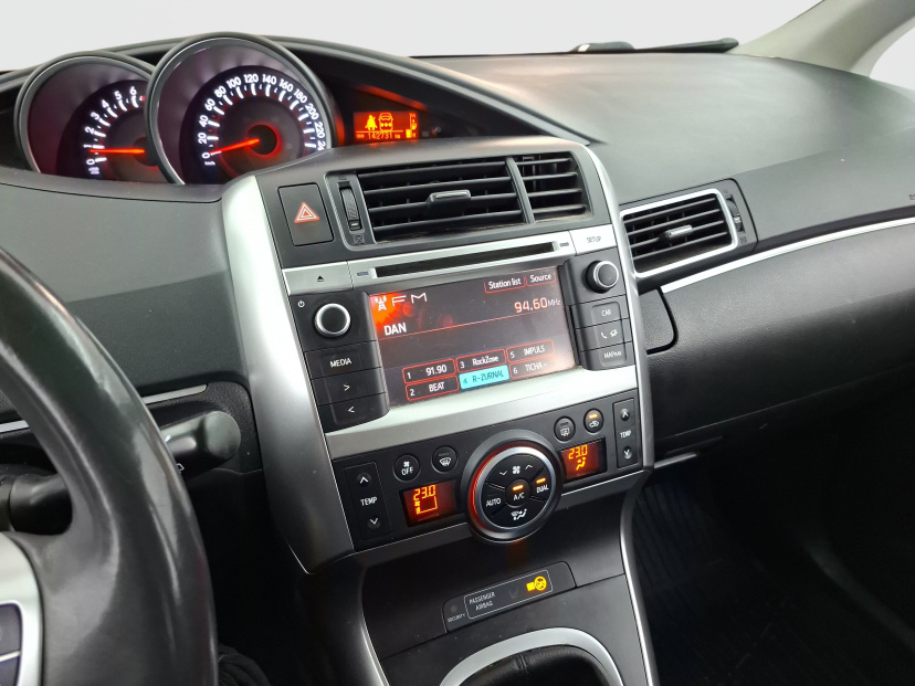 Toyota Verso, 2013