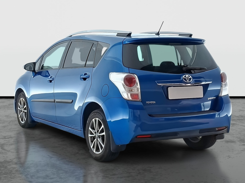 Toyota Verso, 2013