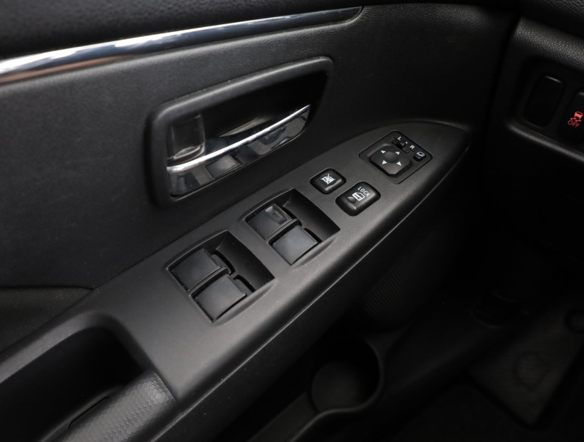 Mitsubishi ASX, 2014