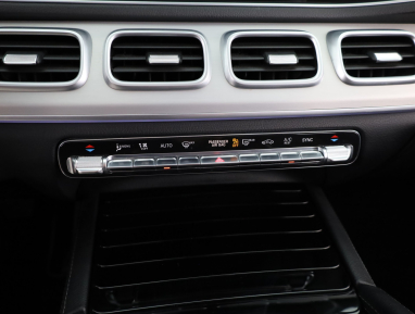 Mercedes-Benz GLE - 2023