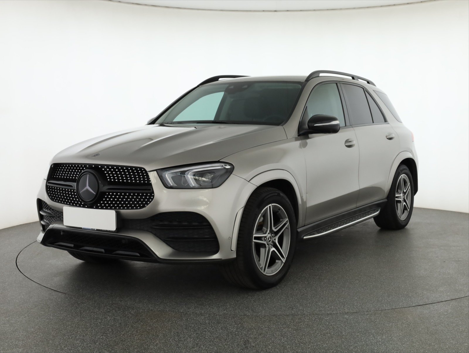 Mercedes-Benz GLE - 2023