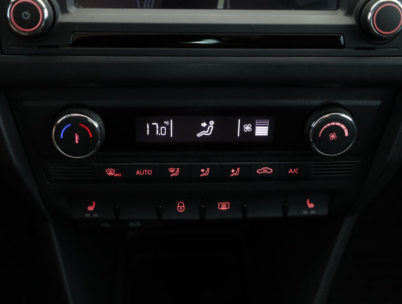Seat Toledo, 2015