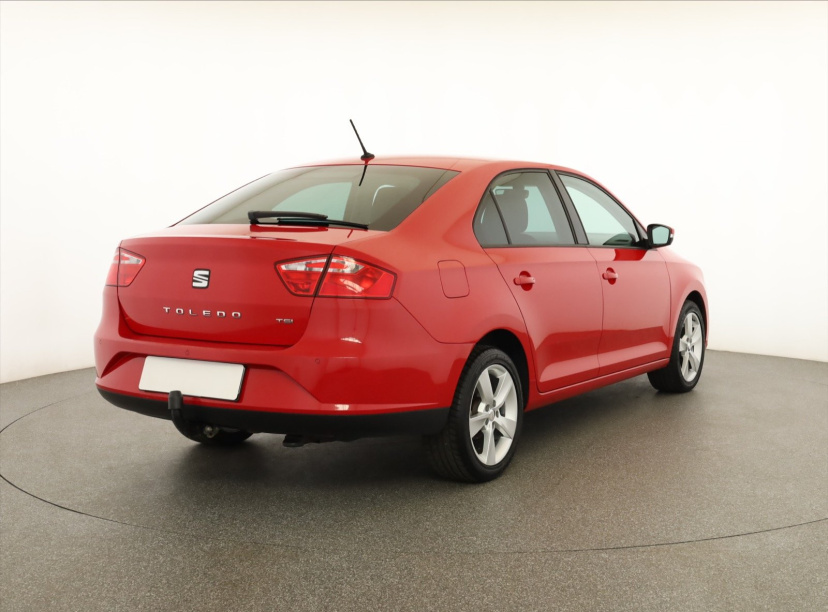 Seat Toledo, 2015