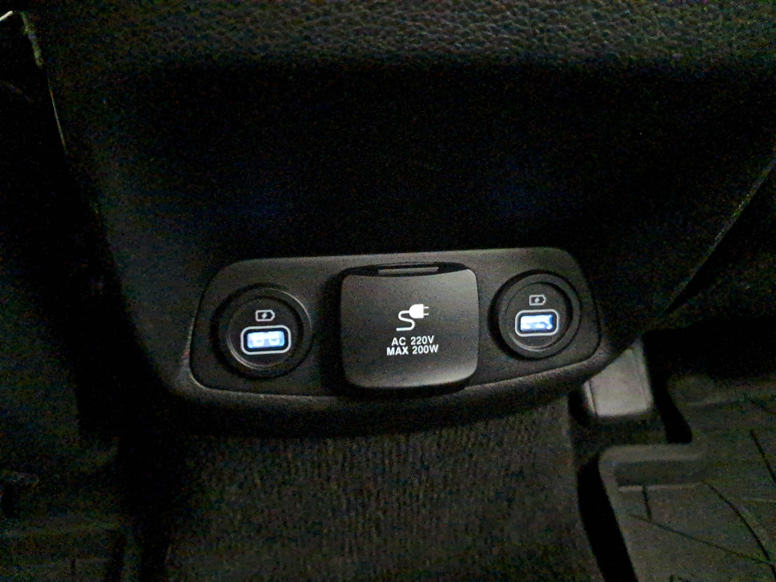 Hyundai Santa Fe - 2022
