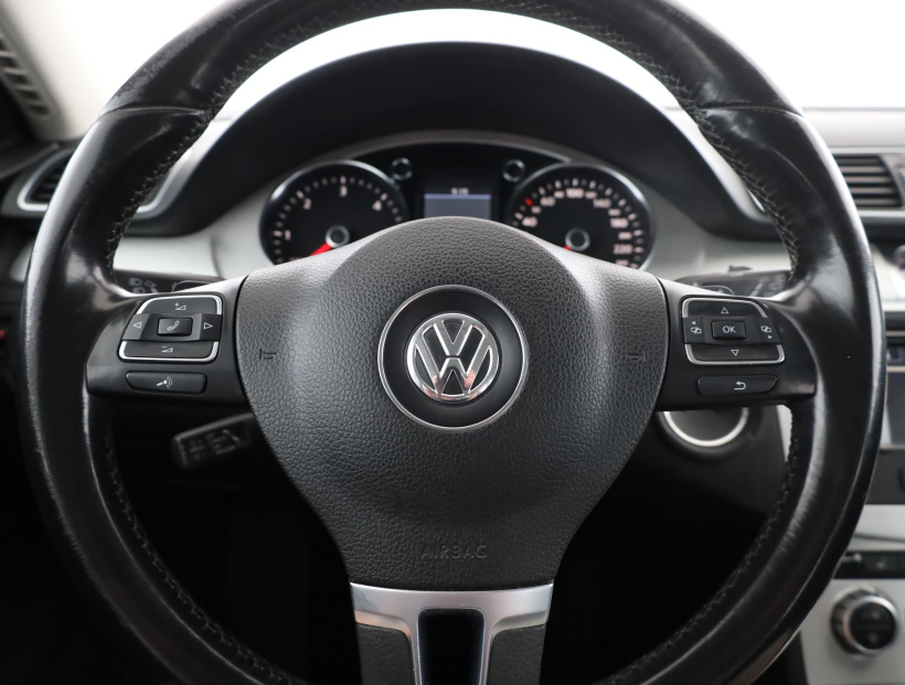 Volkswagen Passat, 2013