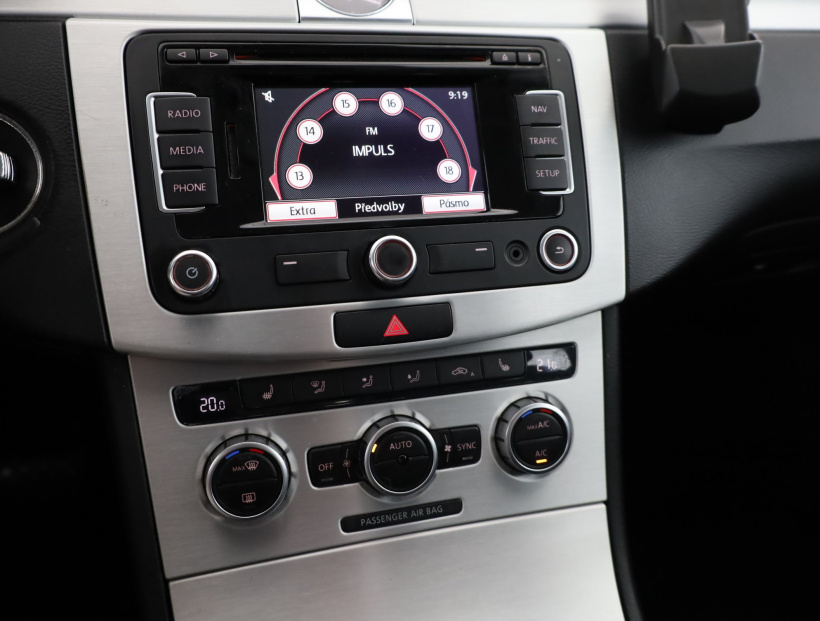 Volkswagen Passat, 2013