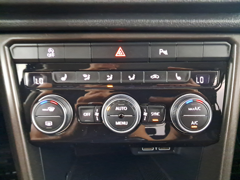 Volkswagen T-Roc, 2019