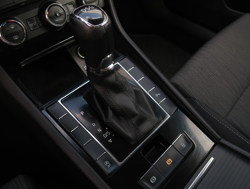 Škoda Superb, 2017