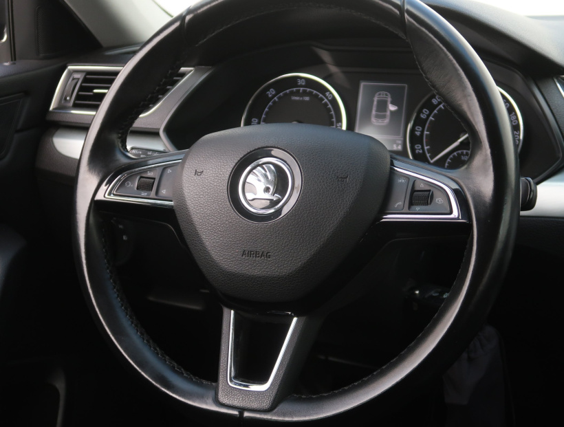 Škoda Superb, 2017