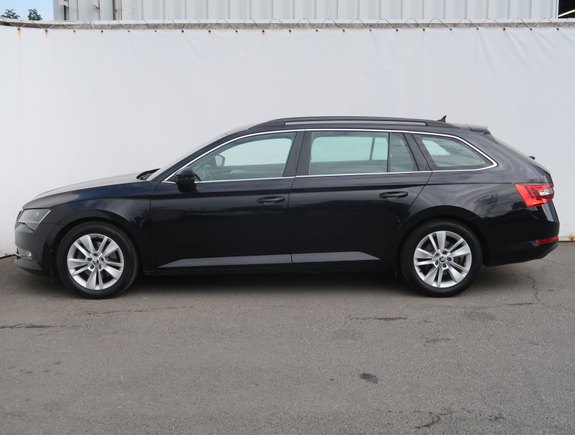 Škoda Superb, 2017
