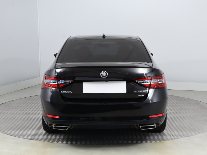 Škoda Superb, 2018