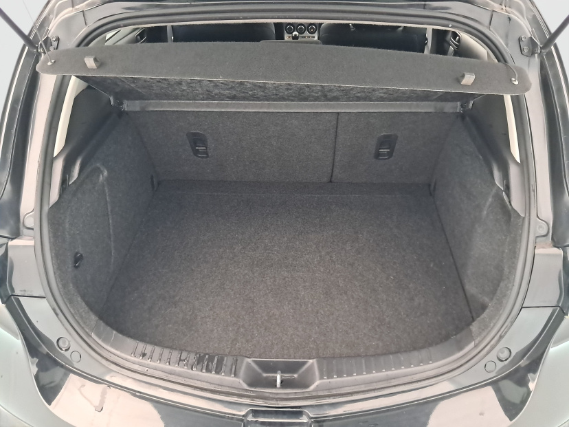 Mazda 3, 2010