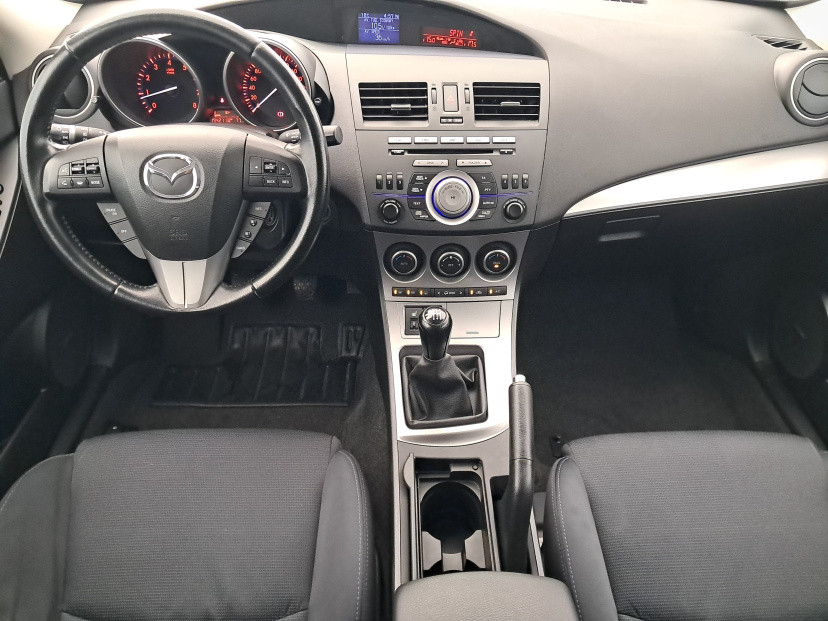 Mazda 3, 2010