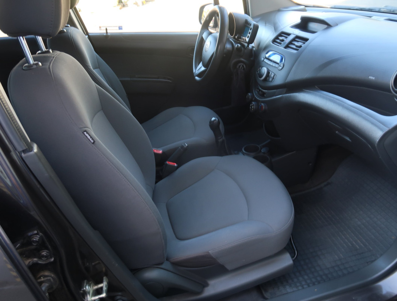 Chevrolet Spark, 2011