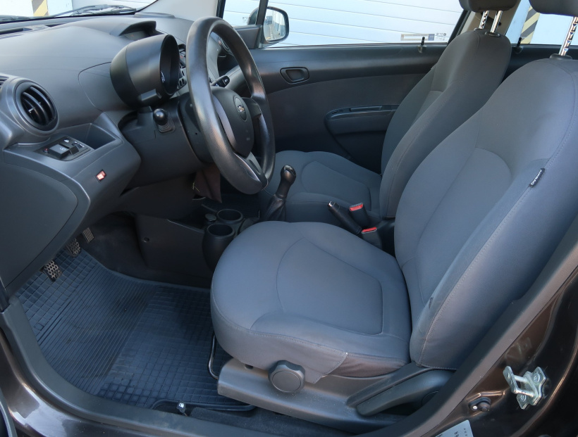 Chevrolet Spark, 2011