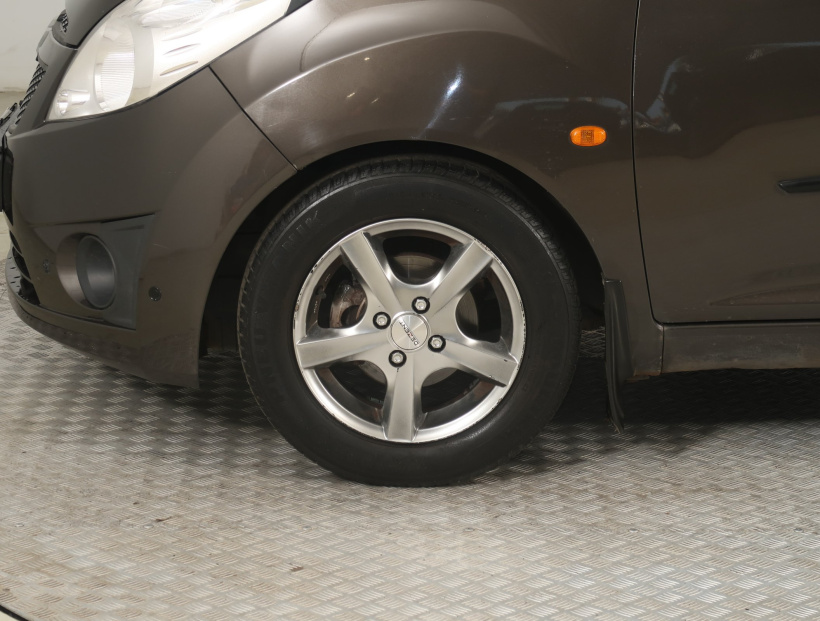 Chevrolet Spark, 2011