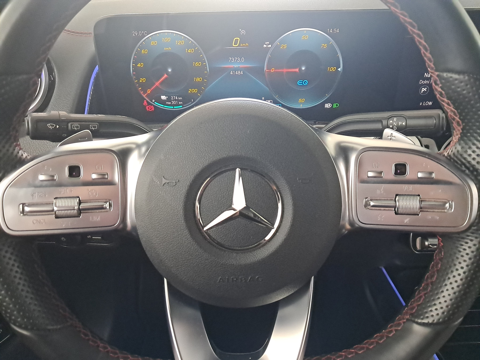 Mercedes-Benz EQB - 2022