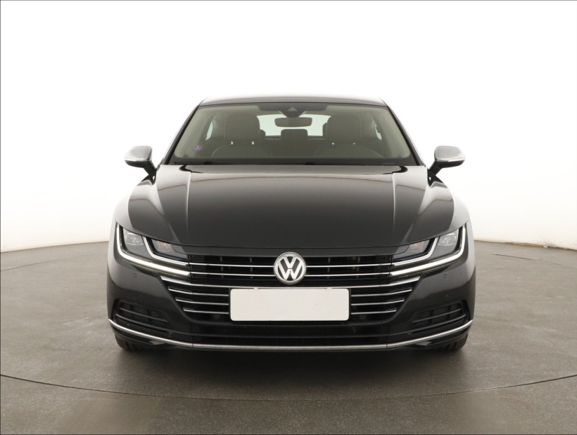 Volkswagen Arteon, 2019