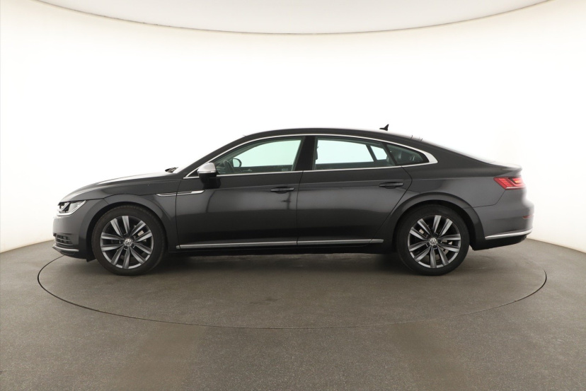 Volkswagen Arteon, 2019