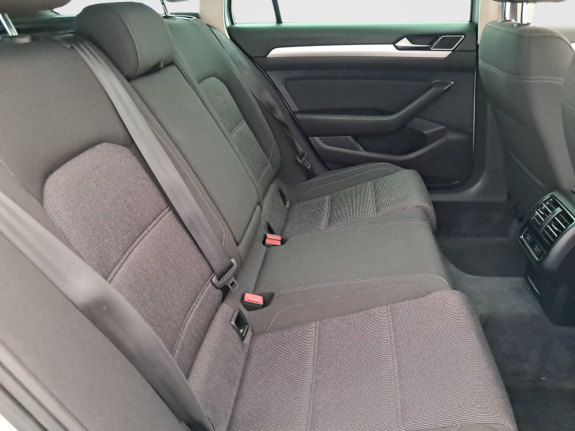 Volkswagen Passat, 2015