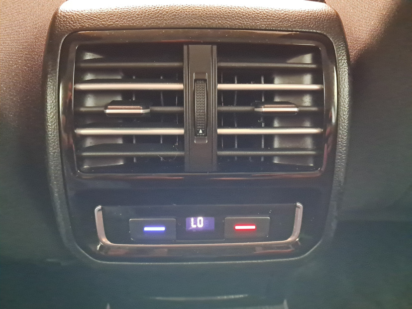 Volkswagen Passat, 2015