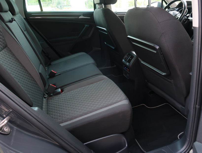 Volkswagen Tiguan, 2018