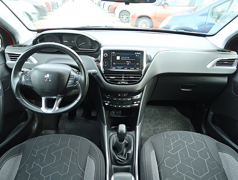 Peugeot 2008, 2018