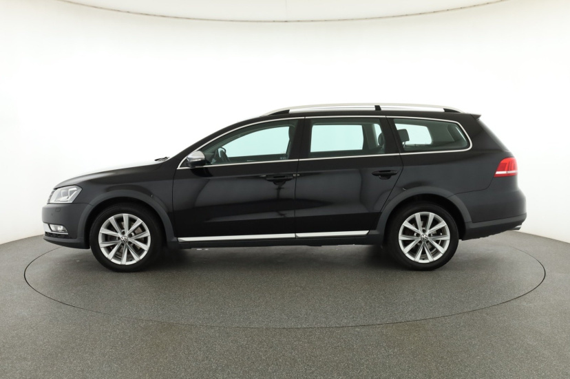 Volkswagen Passat, 2012