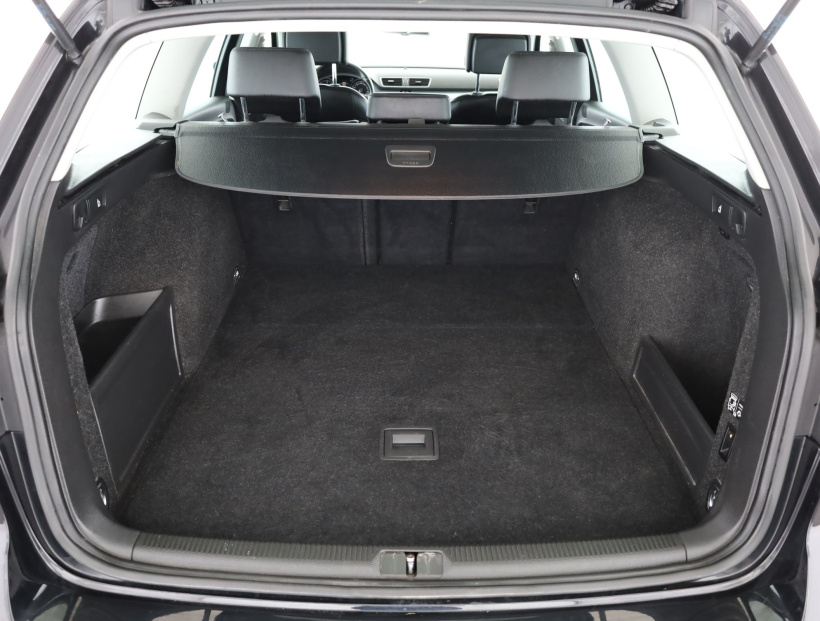 Volkswagen Passat, 2012