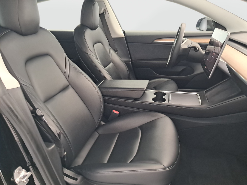 Tesla Model 3, 2021