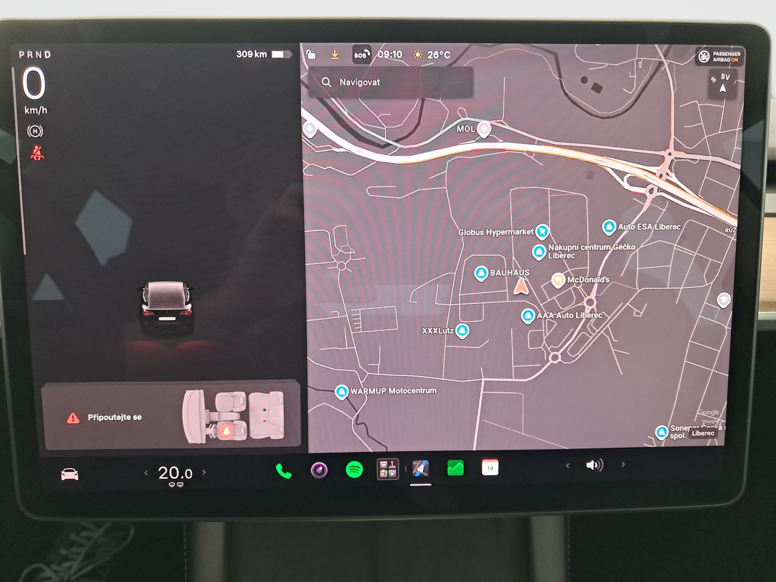Tesla Model 3 Long Range AWD – fotografie 17
