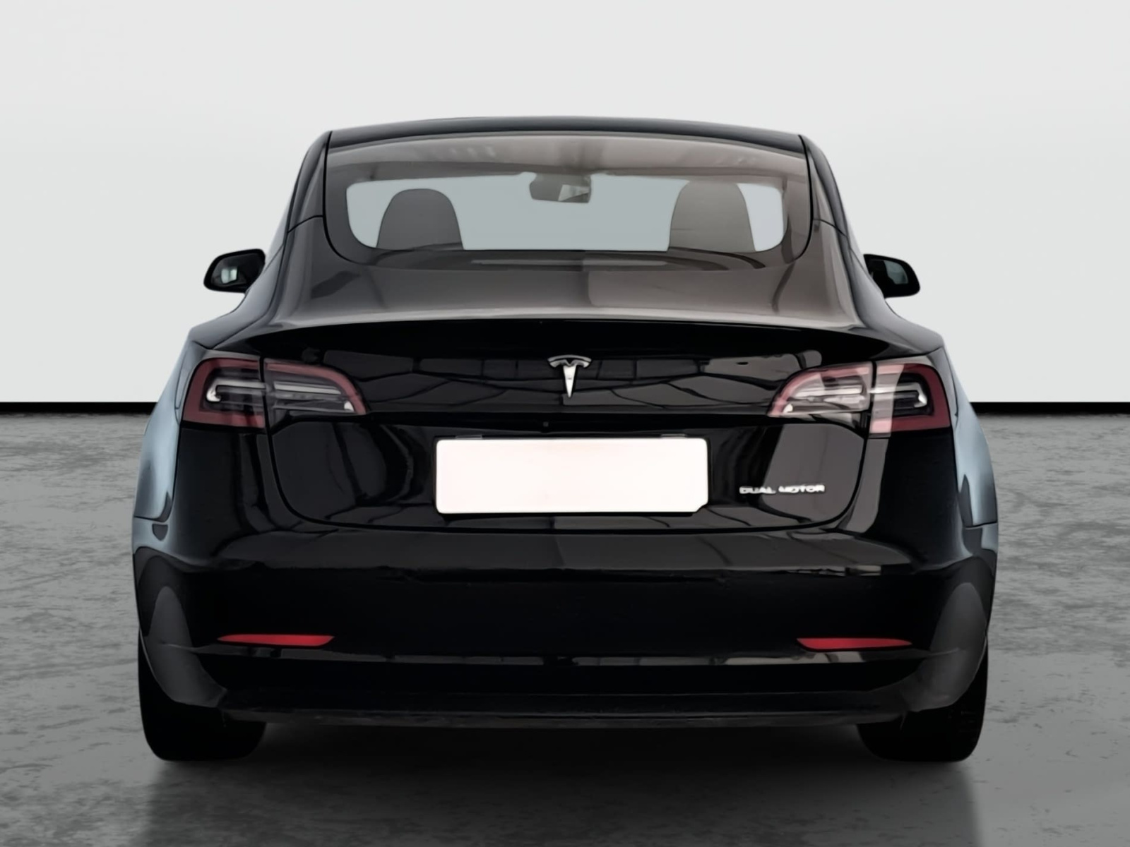 Tesla Model 3 Long Range AWD – fotografie 6