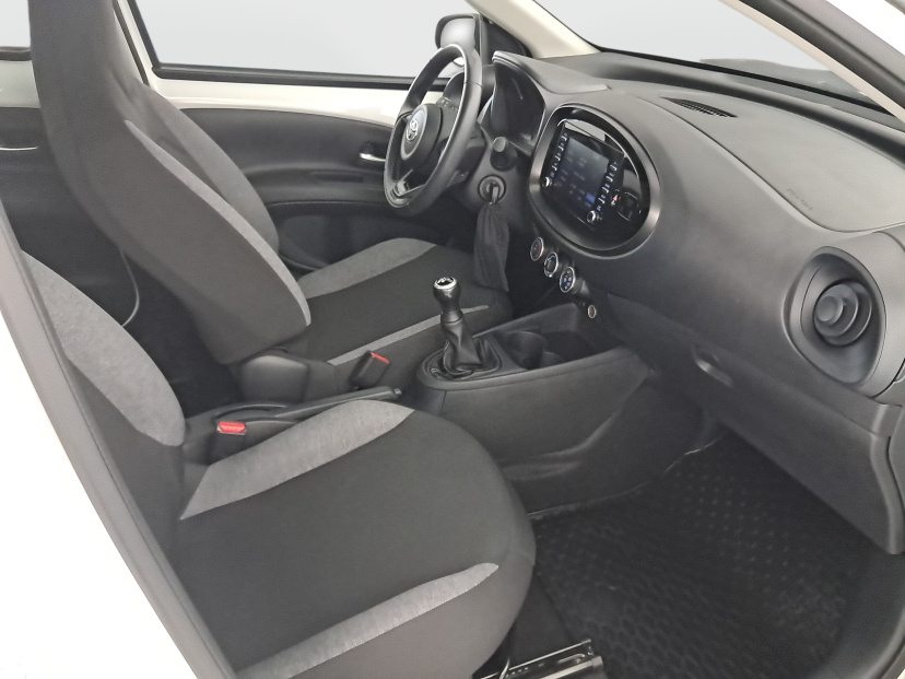 Toyota Aygo X, 2022