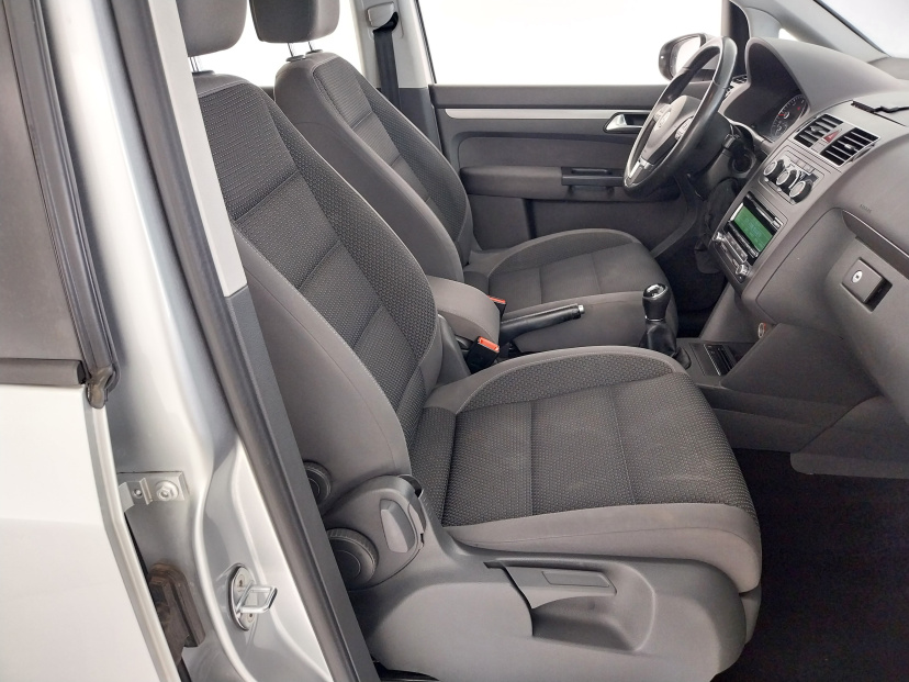 Volkswagen Touran, 2012