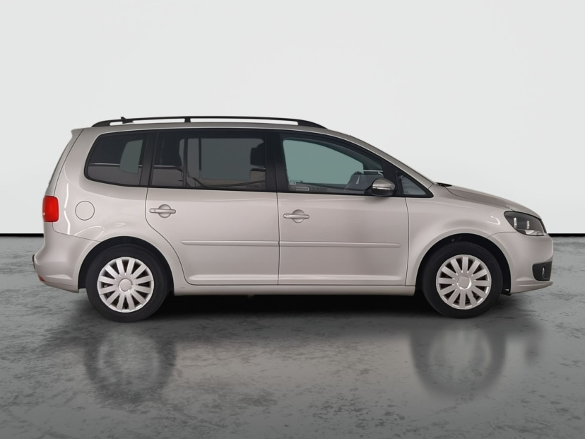 Volkswagen Touran, 2012