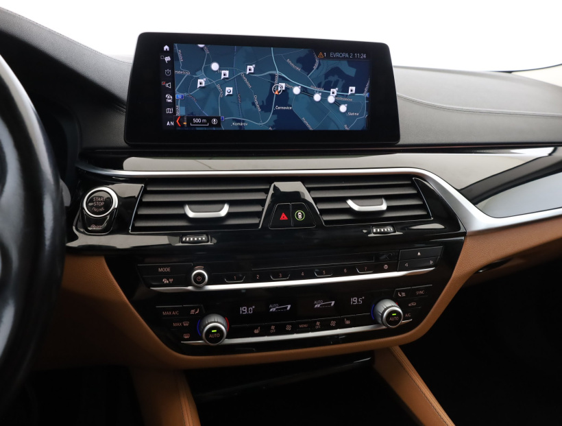 BMW 5, 2018